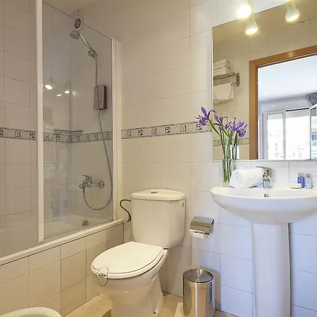 Aparthotel Grandom 4*
