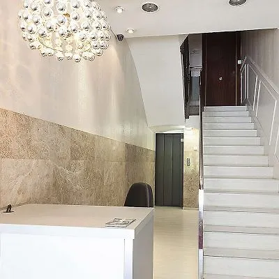 Grandom Aparthotel 4*