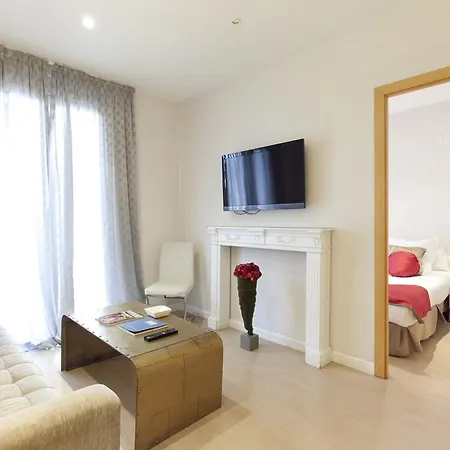 Aparthotel Grandom 4*