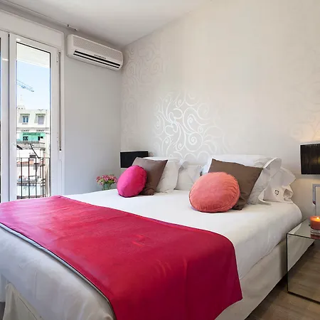 Aparthotel Grandom 4*