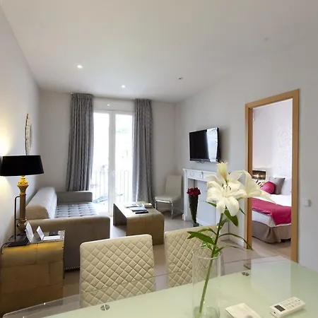 Apartmanhotel Grandom
